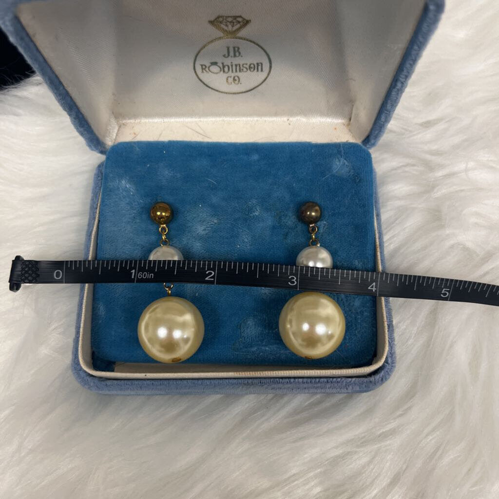 Carolee Pearl & Gold Bracelet & Earring Set