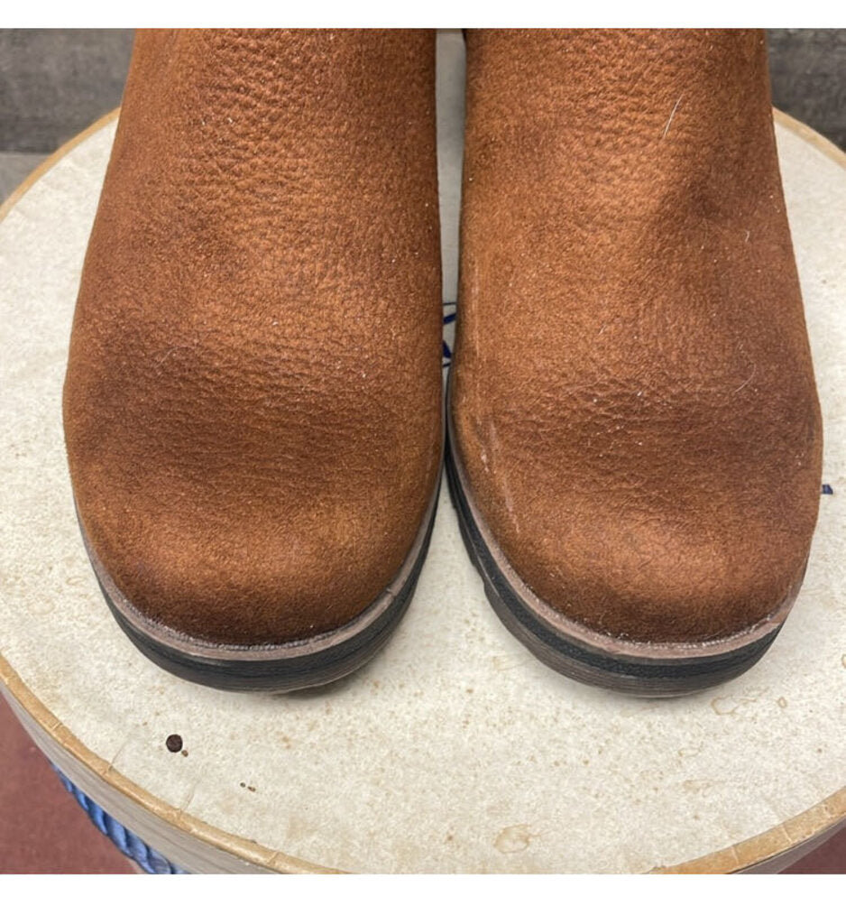 Sonoma Rust Boots w/Brown Buckle Detail & Faux Wool Lining Size 7.5