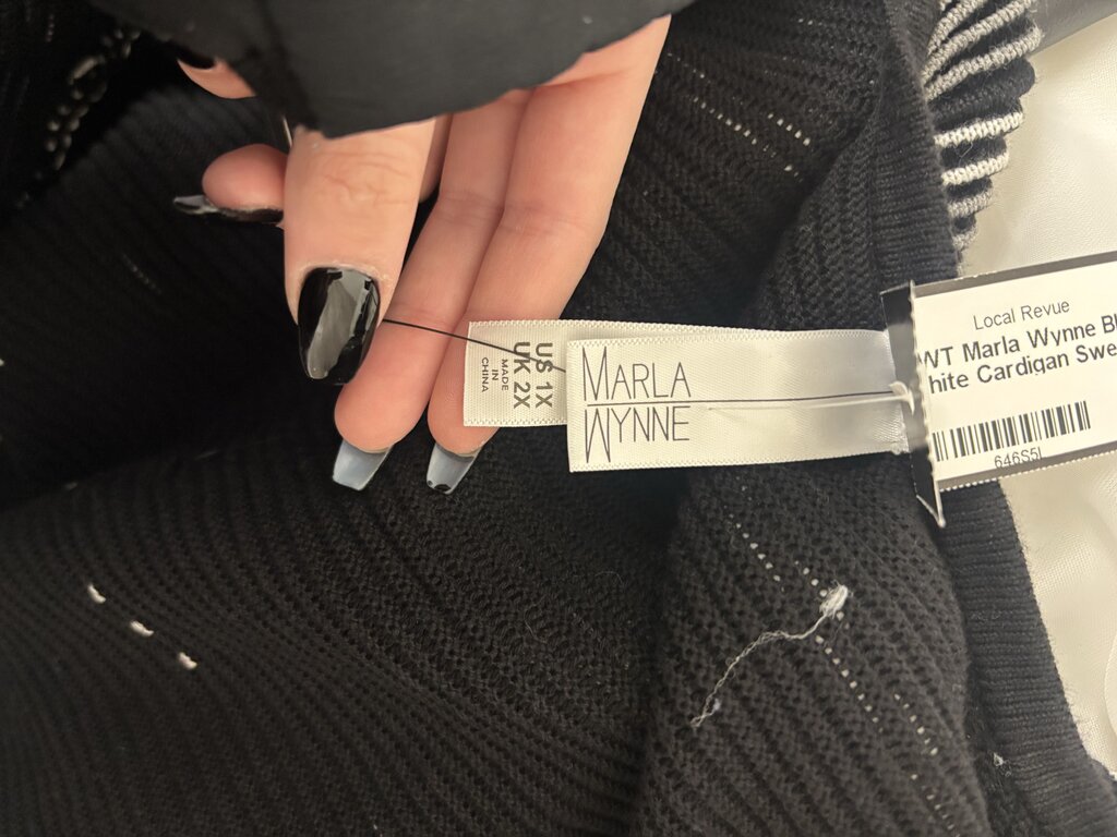 NWT Marla Wynne Black & White Cardigan Sweater Size XL