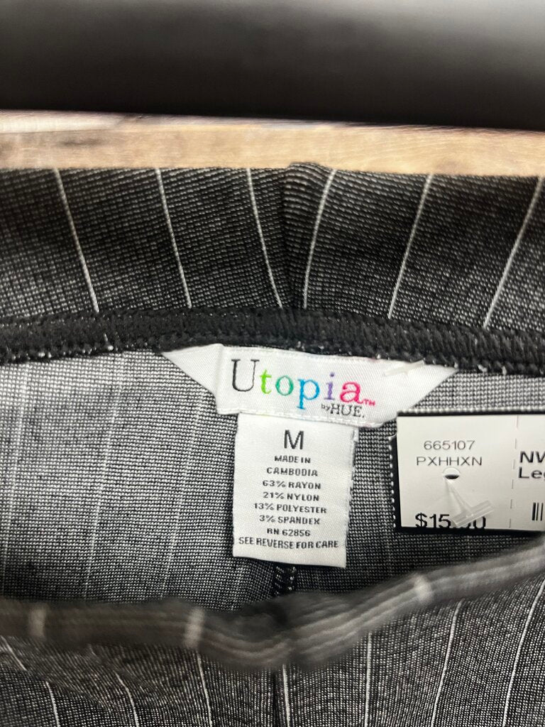 NWT Utopia Gray Pin Stripe Leggings Size M