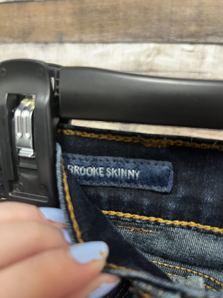 Lucky Brand Brook Skinny Size 6/28