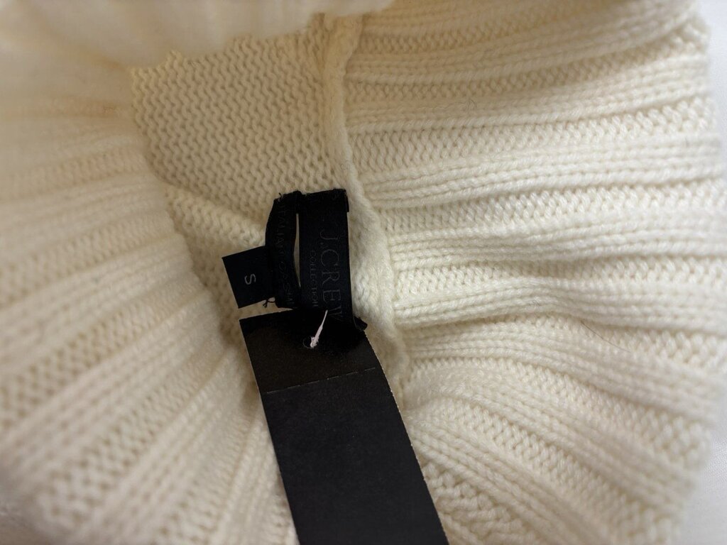 J Crew Italian Cashmere Cream Turtleneck Size S