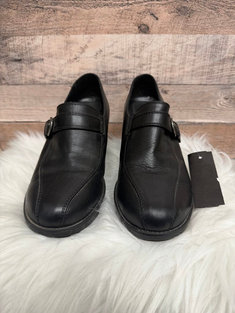 Dansko Black Block Heel Loafers Size 7.5