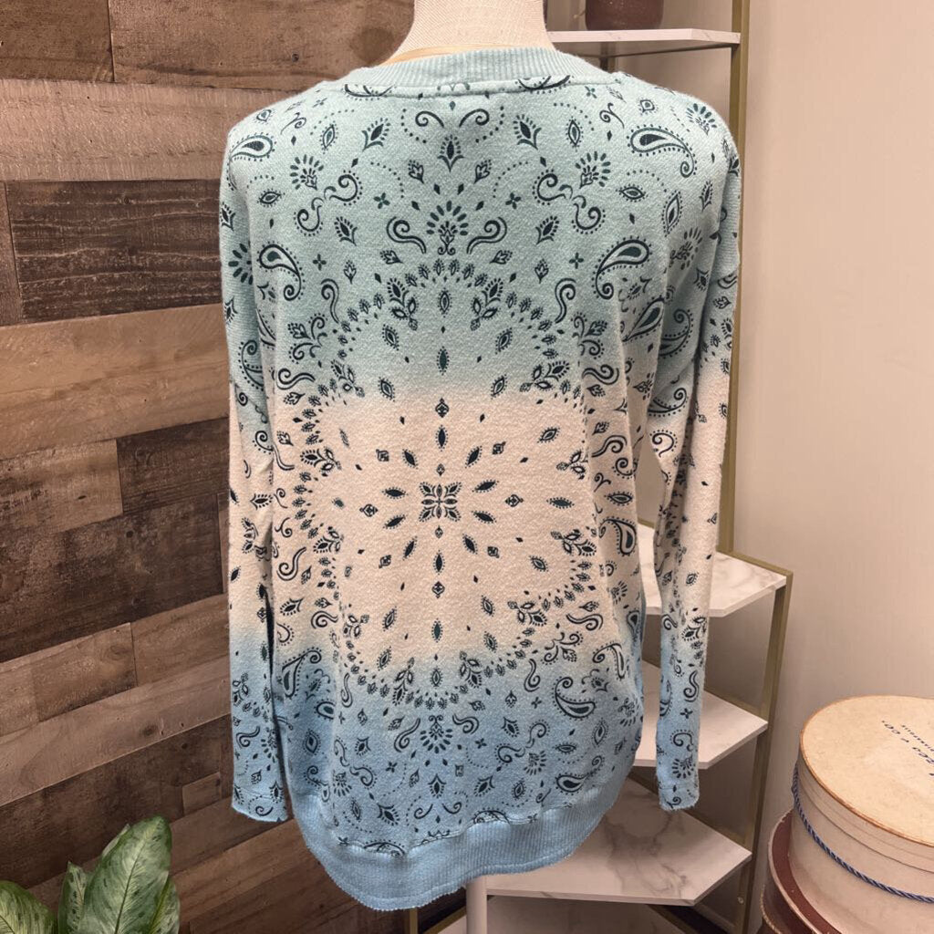 Democracy Blue, Cream Patterned Sweater Size M
