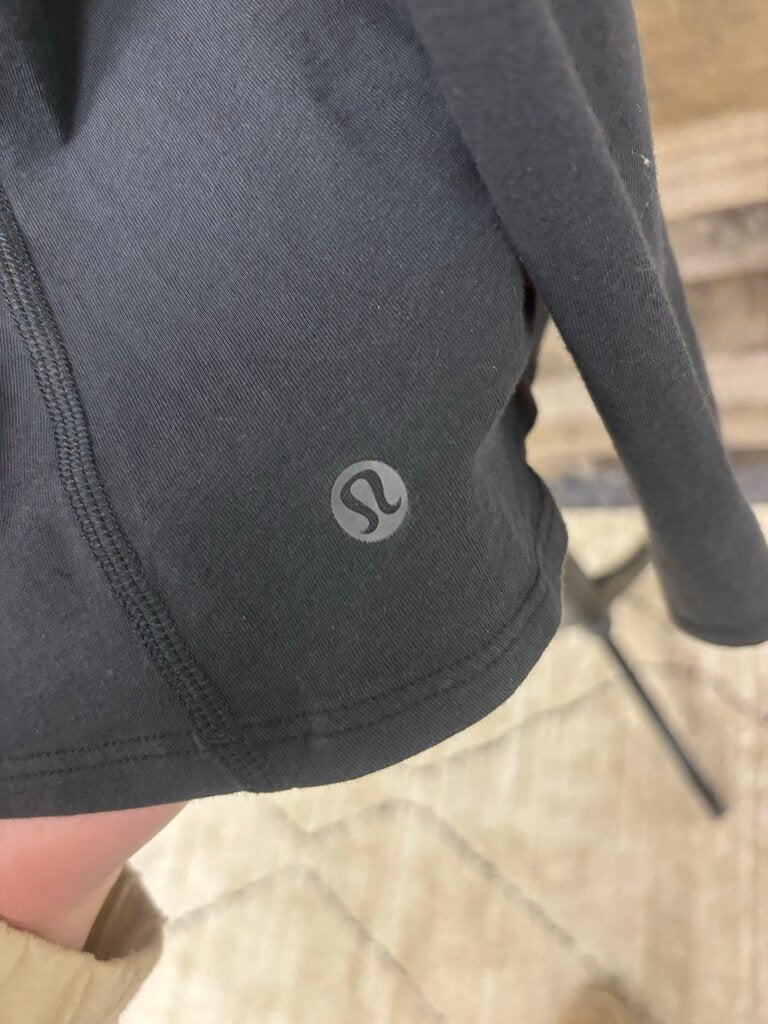 Lululemon Black Long Sleeve Keyhole Back Tee Size S