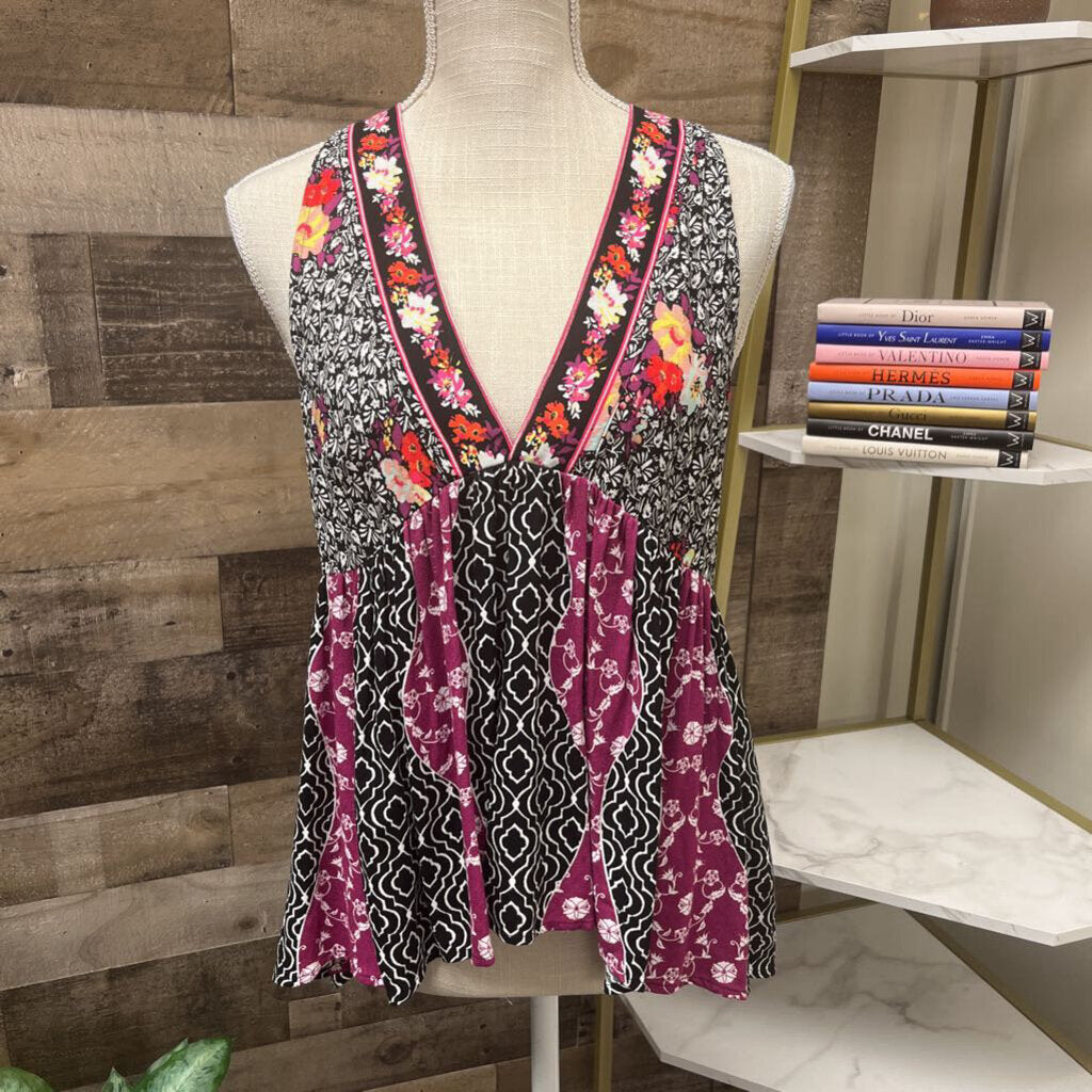 Free People Black Floral Pattern V-Neck Halter Size S