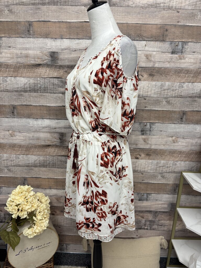 White House Black Market Off White w/Red Floral Pattern Size 4
