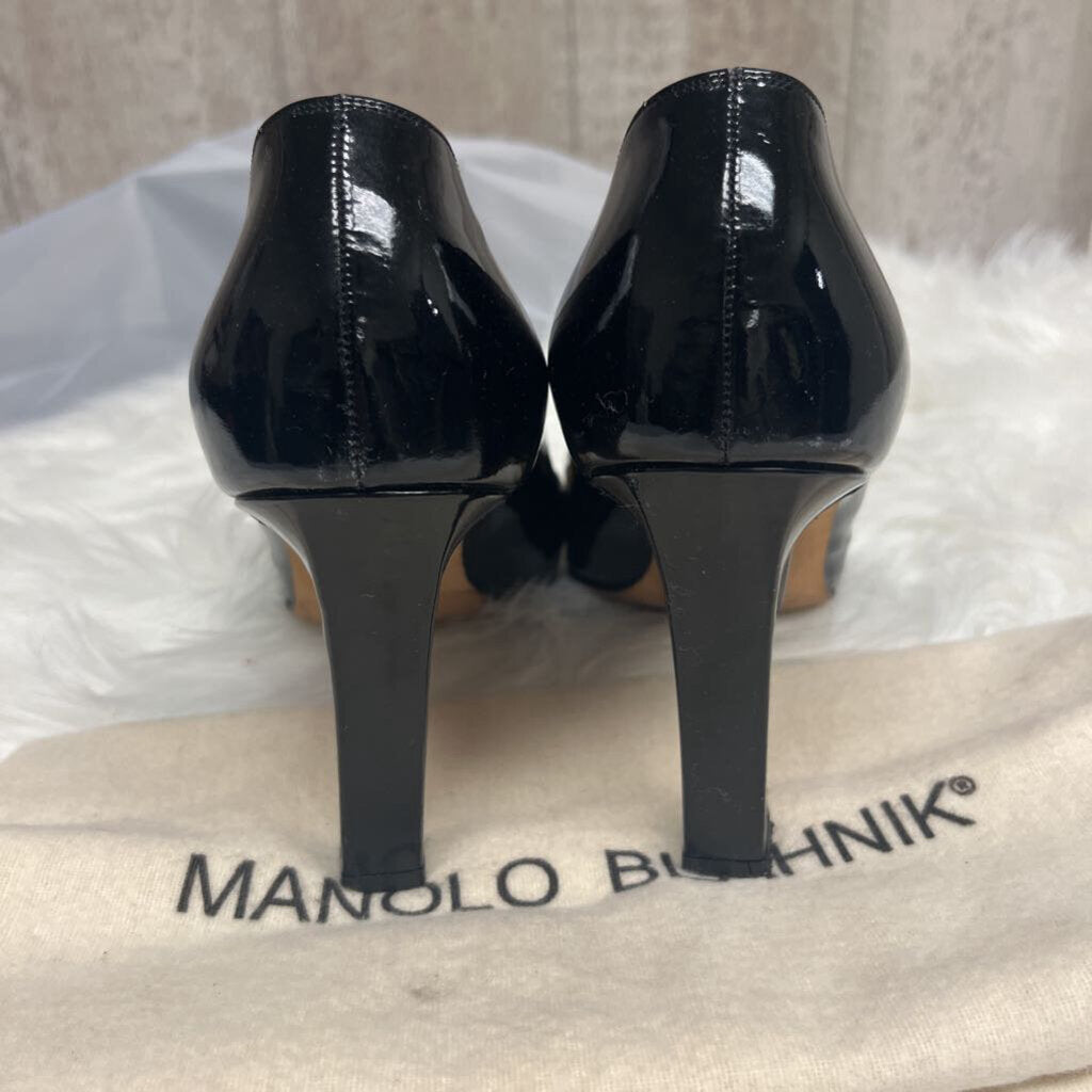 Manolo Blahnik Black Patten Leather Pumps Size 8.5/39