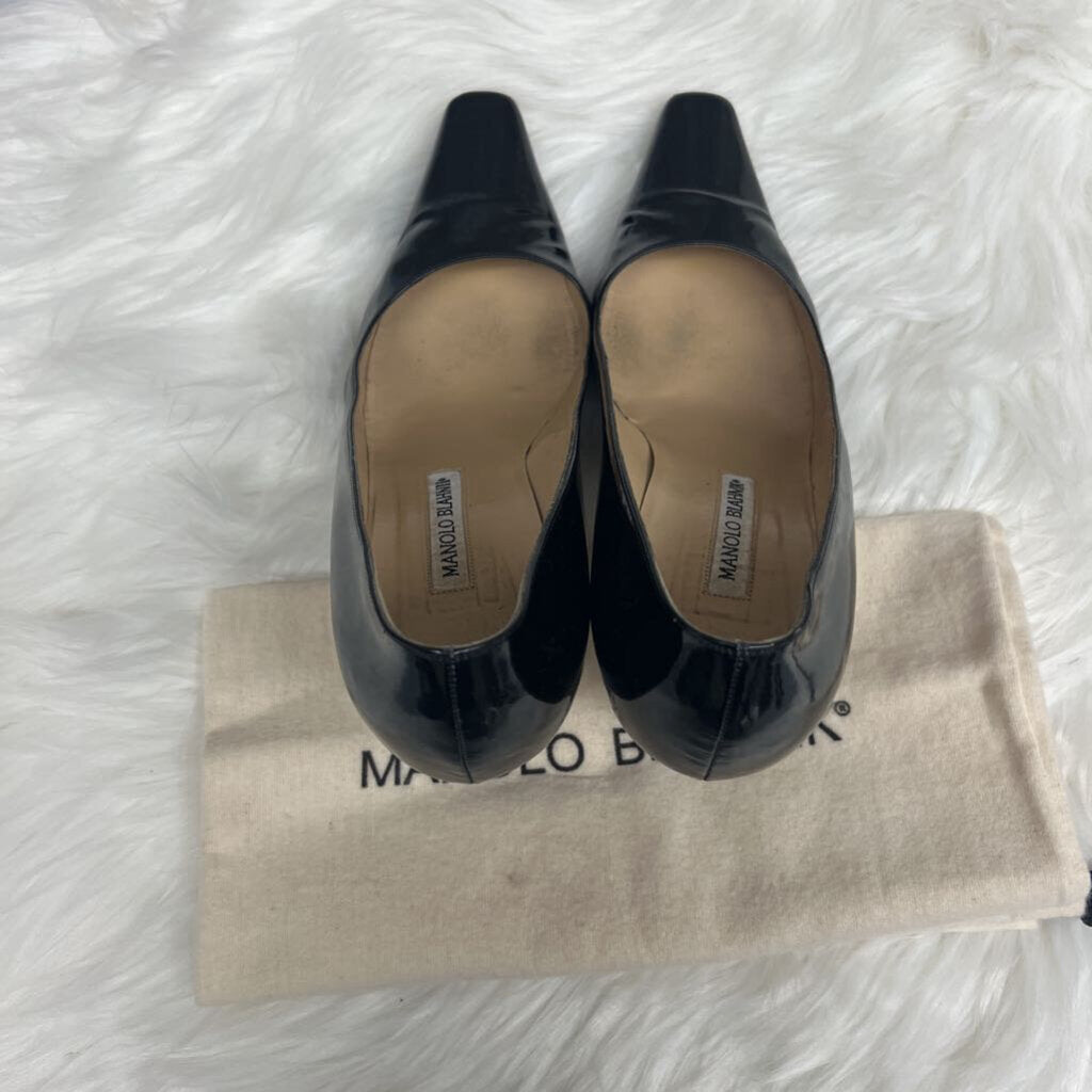 Manolo Blahnik Black Patten Leather Pumps Size 8.5/39