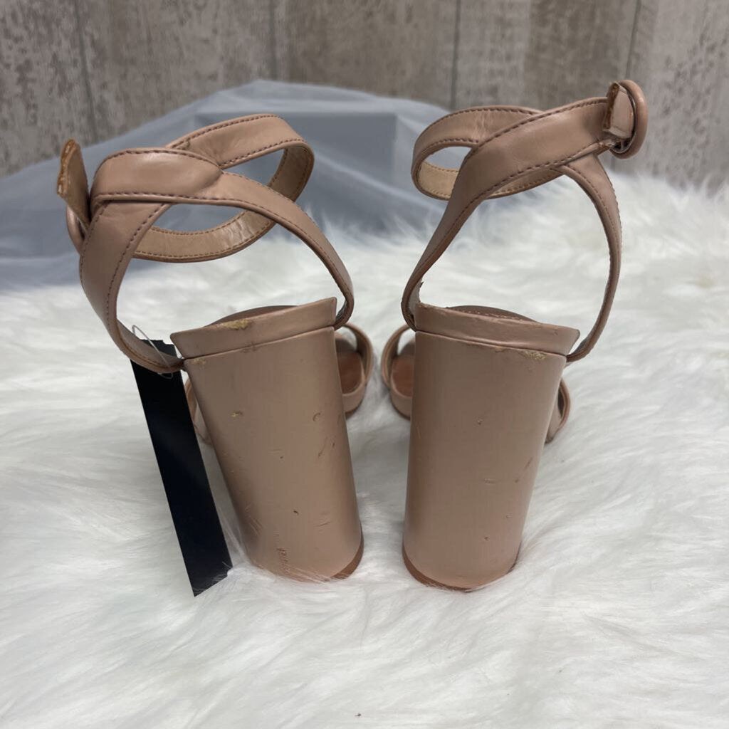 Mix No. 6 Nude Patent Leather Heel Sandal Size 6.5