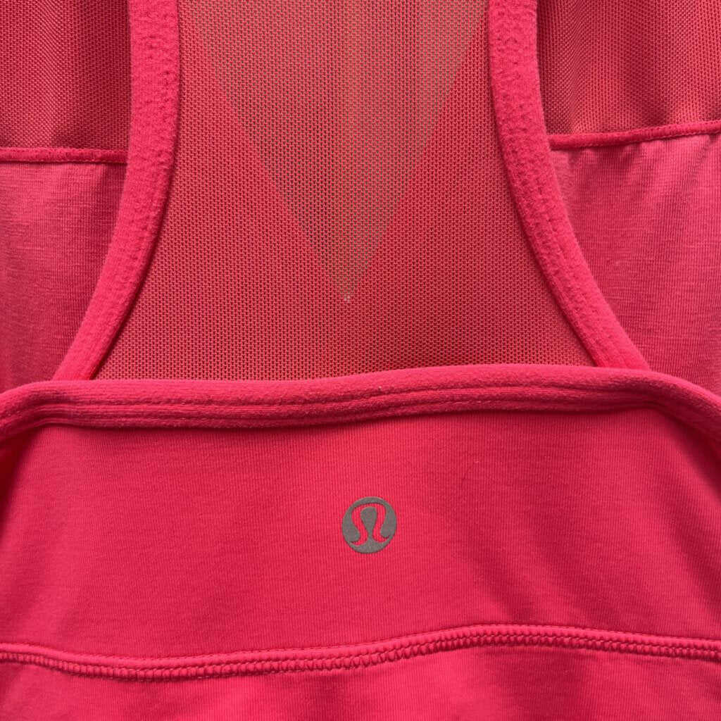 Lululemon Coral Mesh Racerback Tank w/Shelf Size 4