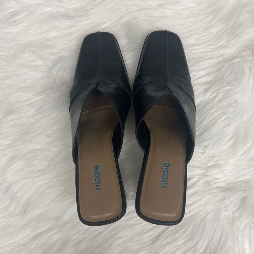 Nicole Black Notch Front Mule Heel Size 7.5