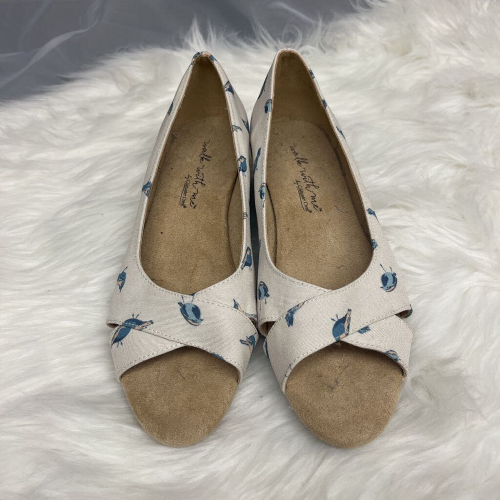 Coldwater Wedge w/Blue Bird Pattern Size 7.5