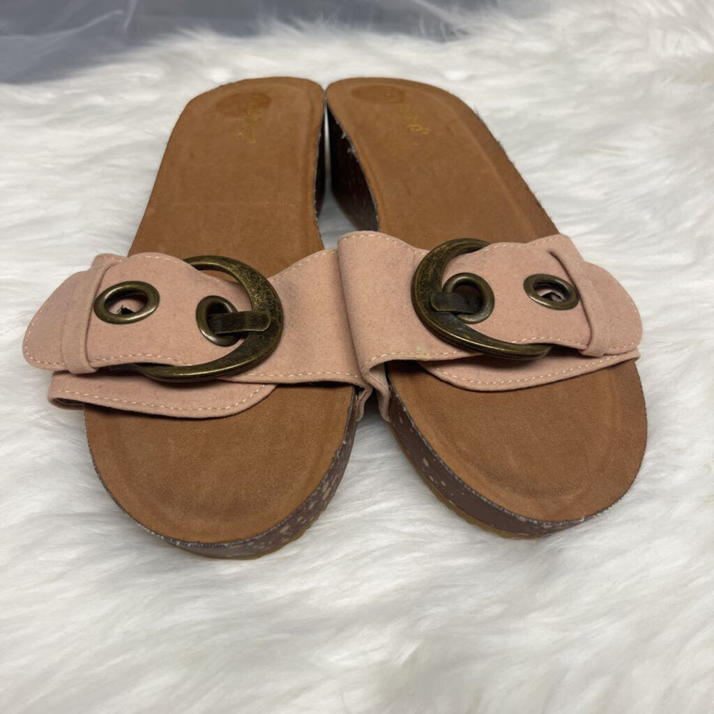 Bamboo Faux Pink Suede Buckle Slide Size 7