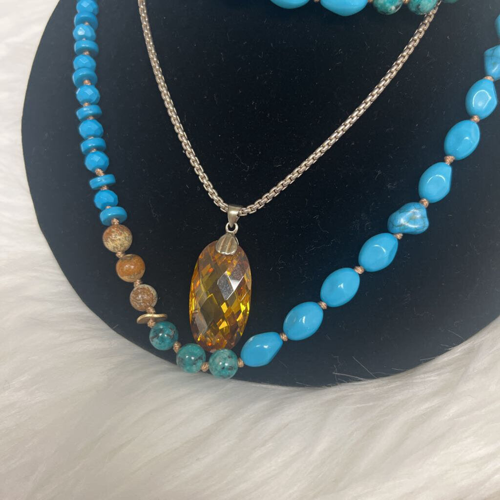 Plunder Turqoise & Brown Bead Necklace