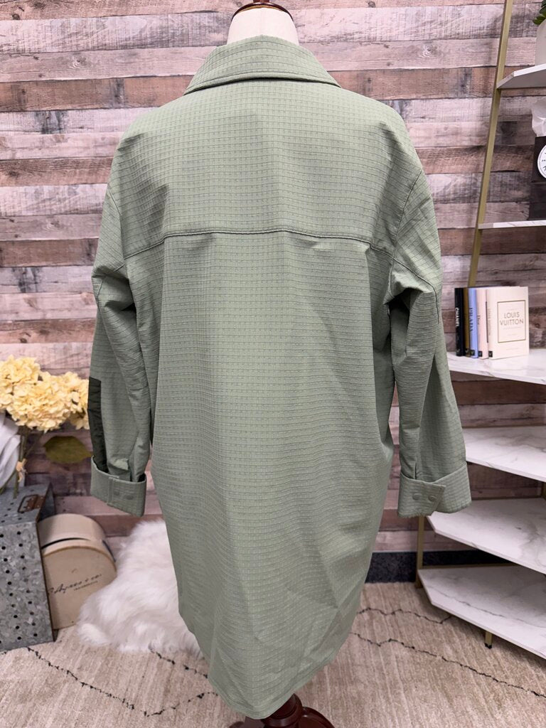 Lululemon Grid Fleece Hiking Overshirt Size 12 Lululemon Green 12 women TOPS