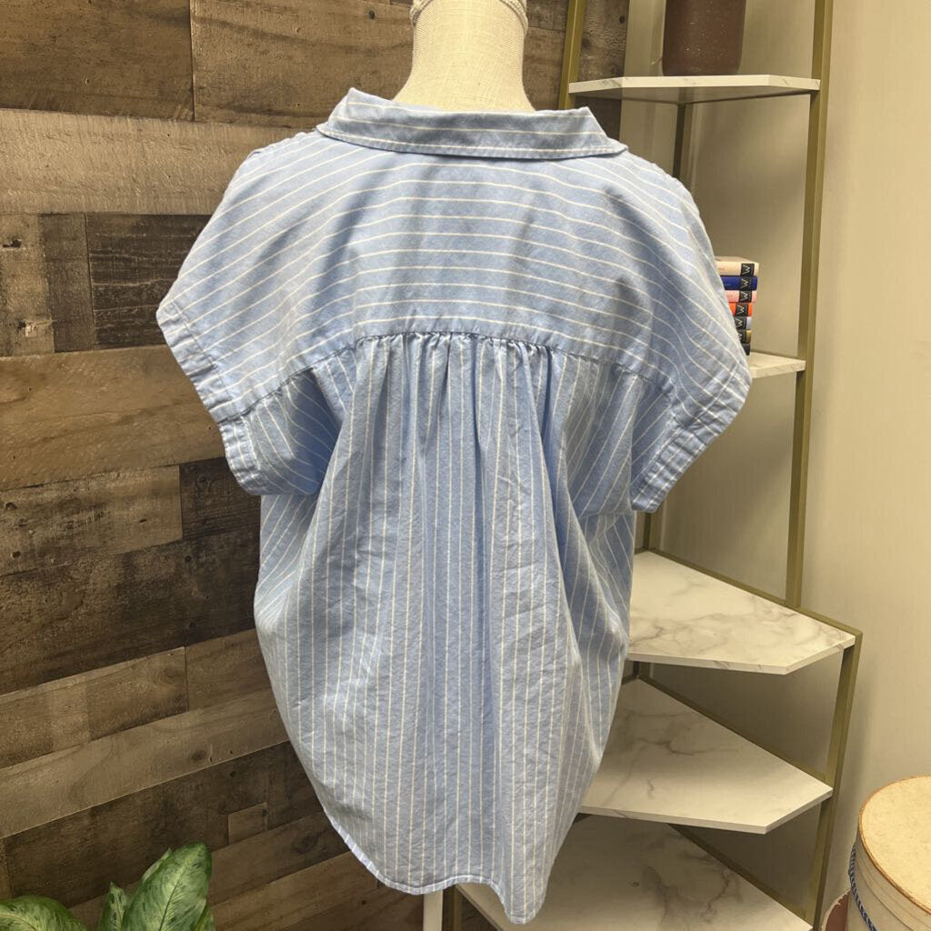 Ann Taylor Short Sleeve White & Blue Striped Button Up Shirt Size XL