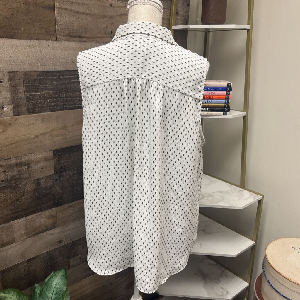 Ann Taylor Sleeveless Patterned Button Down Size XL