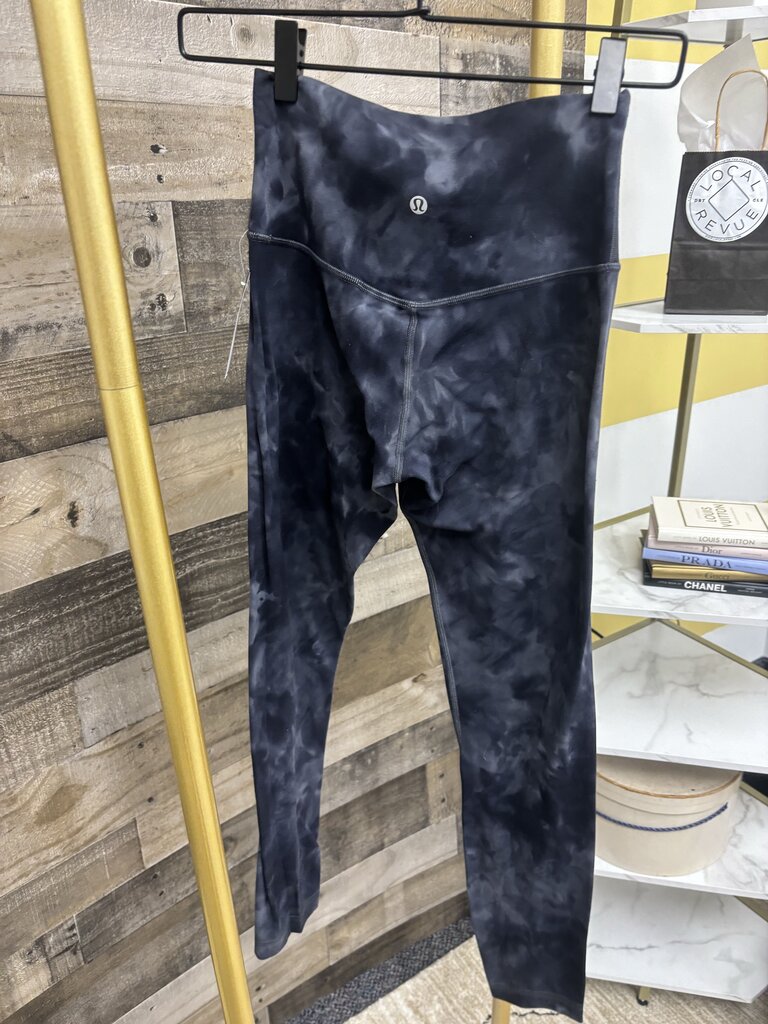 Luluemon Black/Grey Wash Capri Leggings Size S