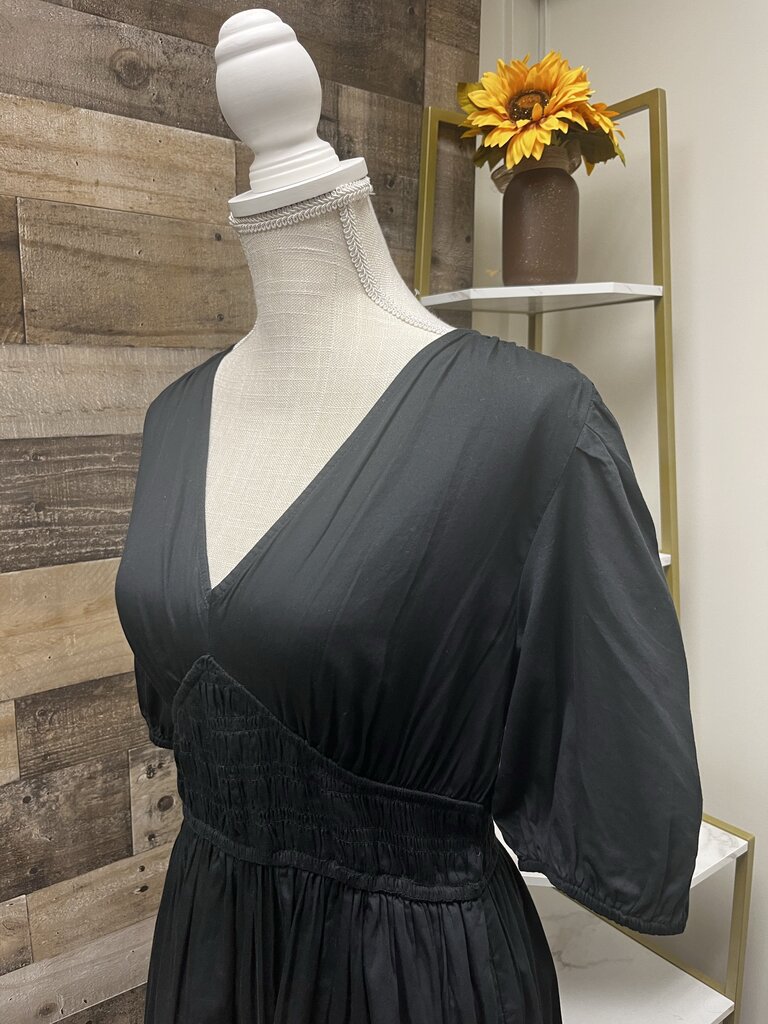 GAP Black V Neck Dress with Ruffles Size M