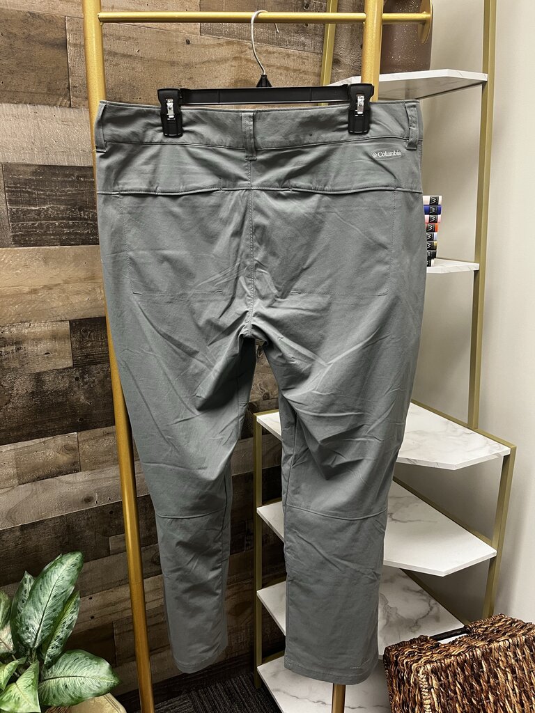 Columbia Sportswear Womens Adjustable Nylon Straight Leg Pants Size 16 Short