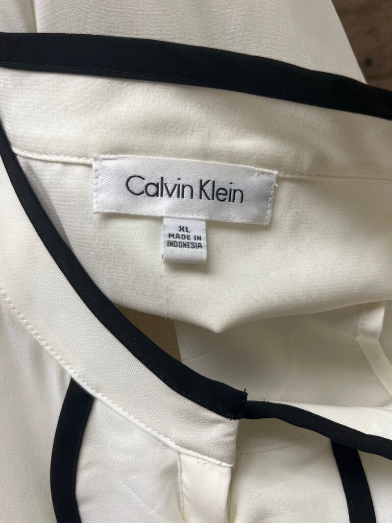 Calvin Klein White/Black Sleeveless Piped-Ruffle Blouse Size XL