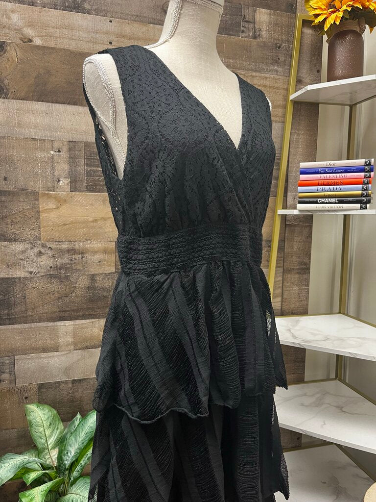 Tempo Paris Black Lace Ruffle Dress Size M