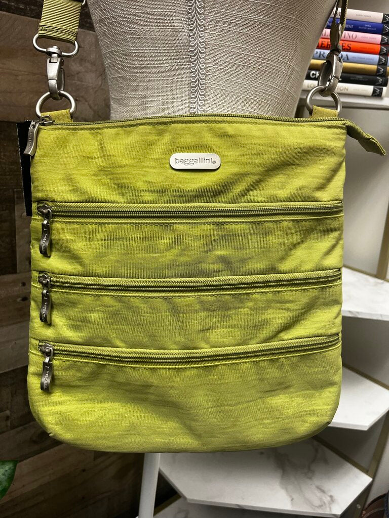 Baggallini Green Zippered Cross Body Bag