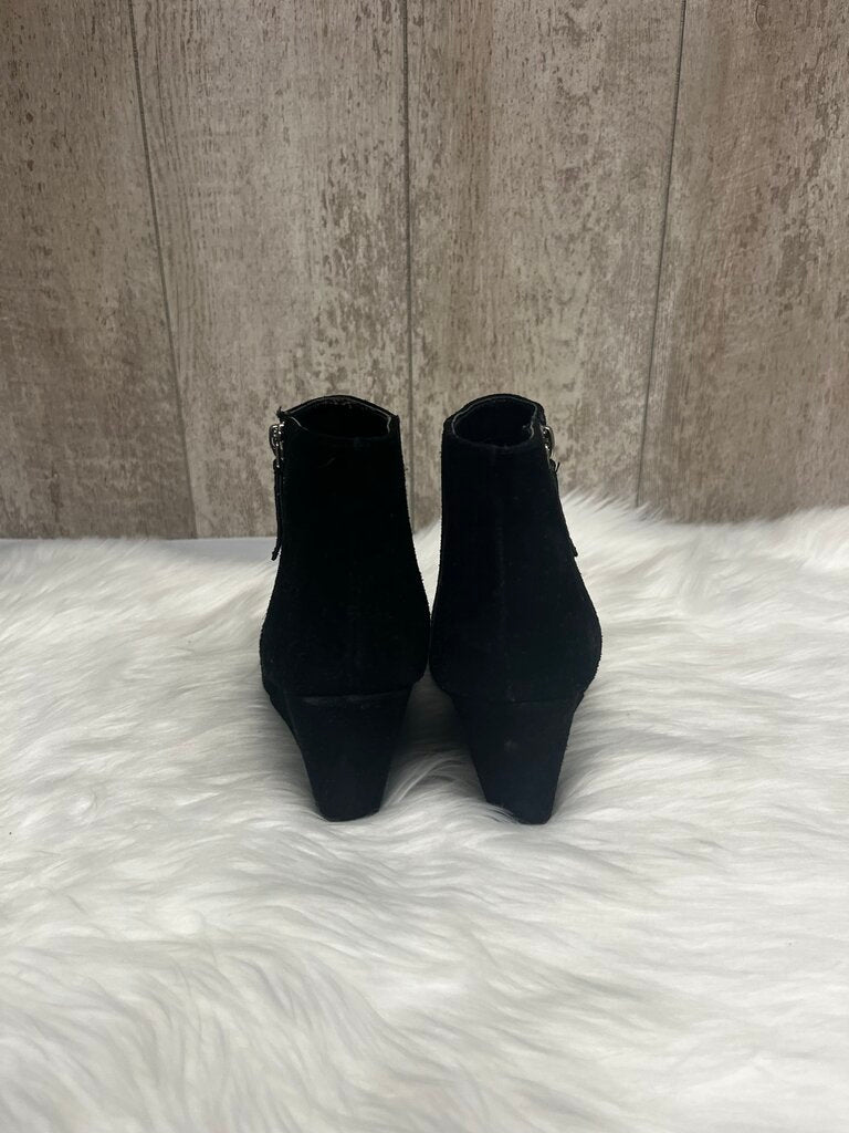 Dolce Vita Black Suede Wedge Booties Size 6.5