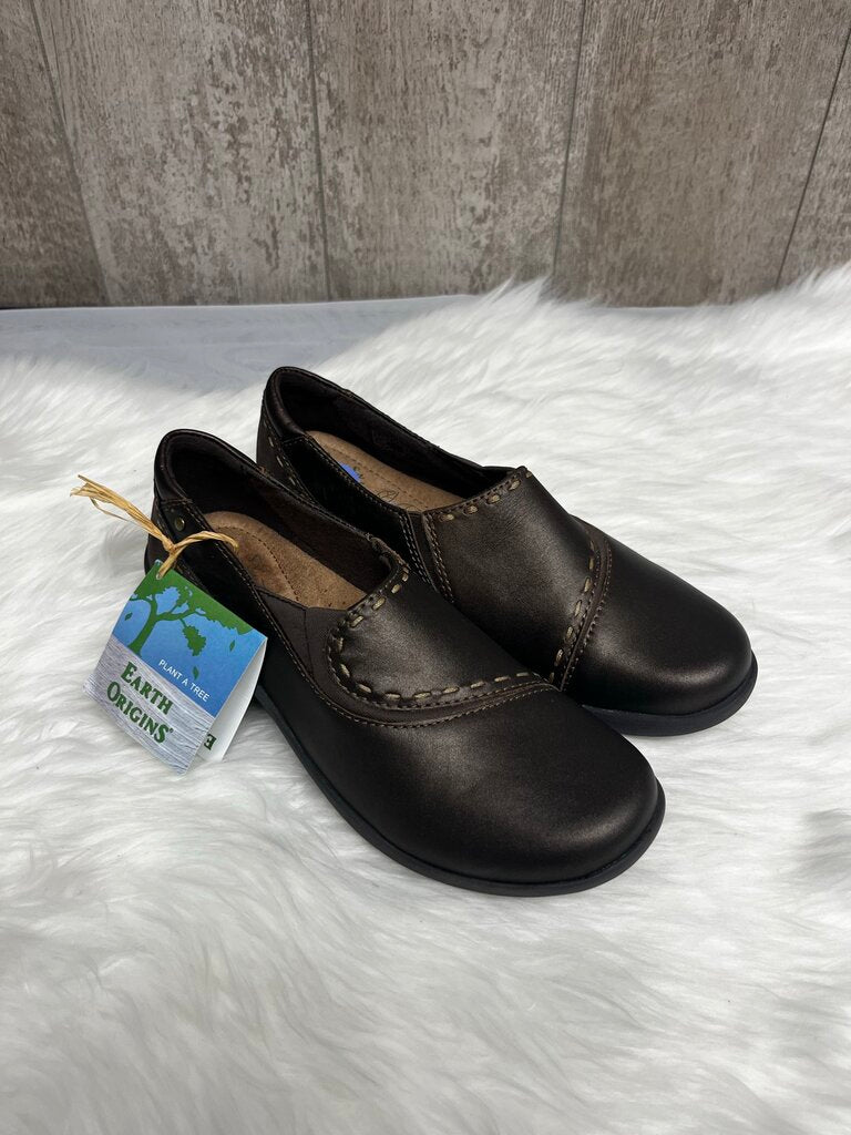 NWT Earth Origins Welltek System Norah Leather Upper Slip on Shoes Size 8.5