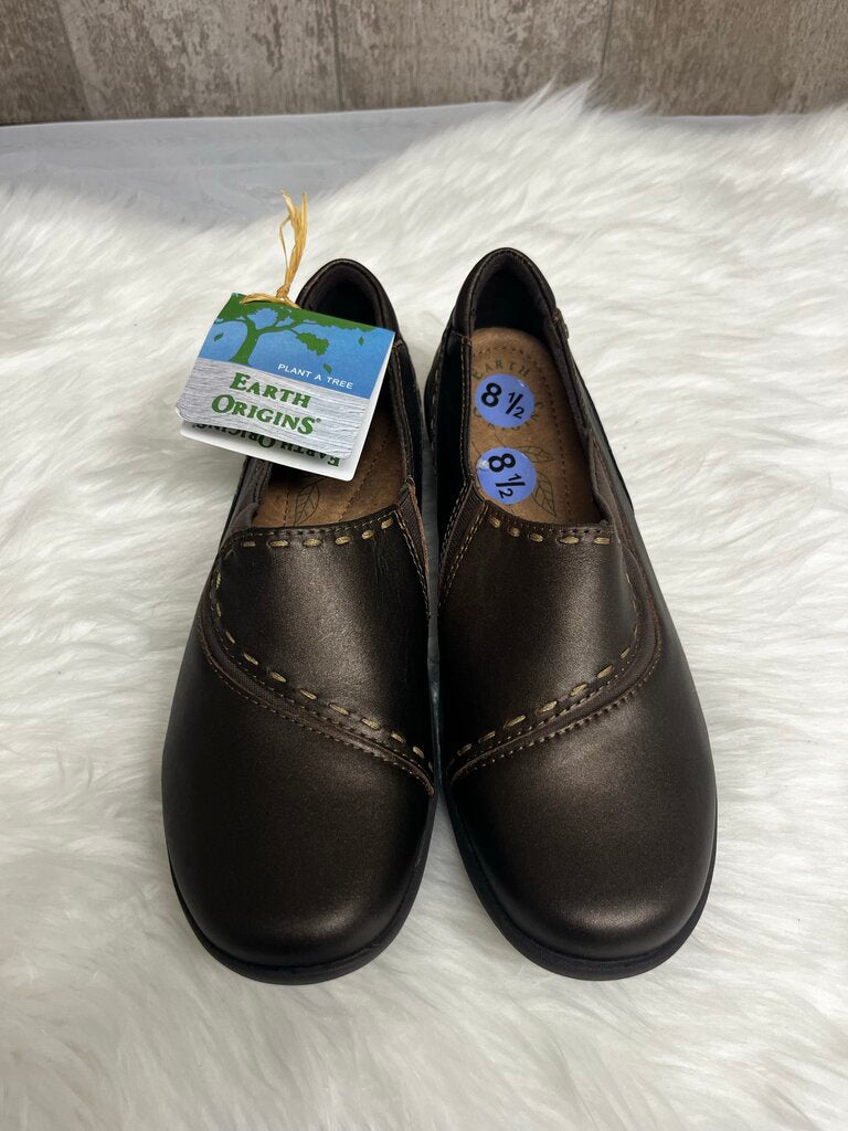 NWT Earth Origins Welltek System Norah Leather Upper Slip on Shoes Size 8.5