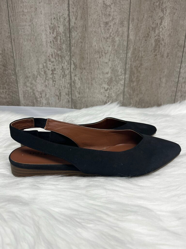 Indigo Rd. Classic Ballet Flats Audrey Hepburn Style Black Slingback Flats Size 8.5