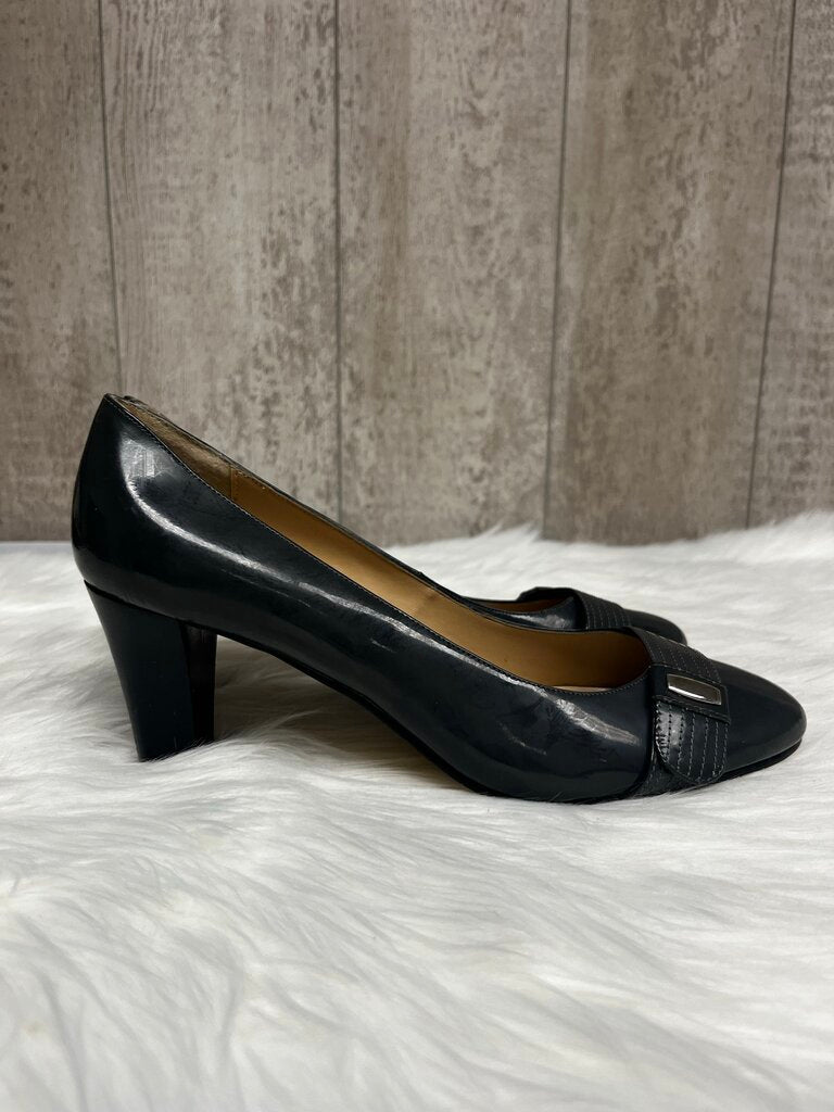 Karen Scott Grey Opal Heels Size 8.5