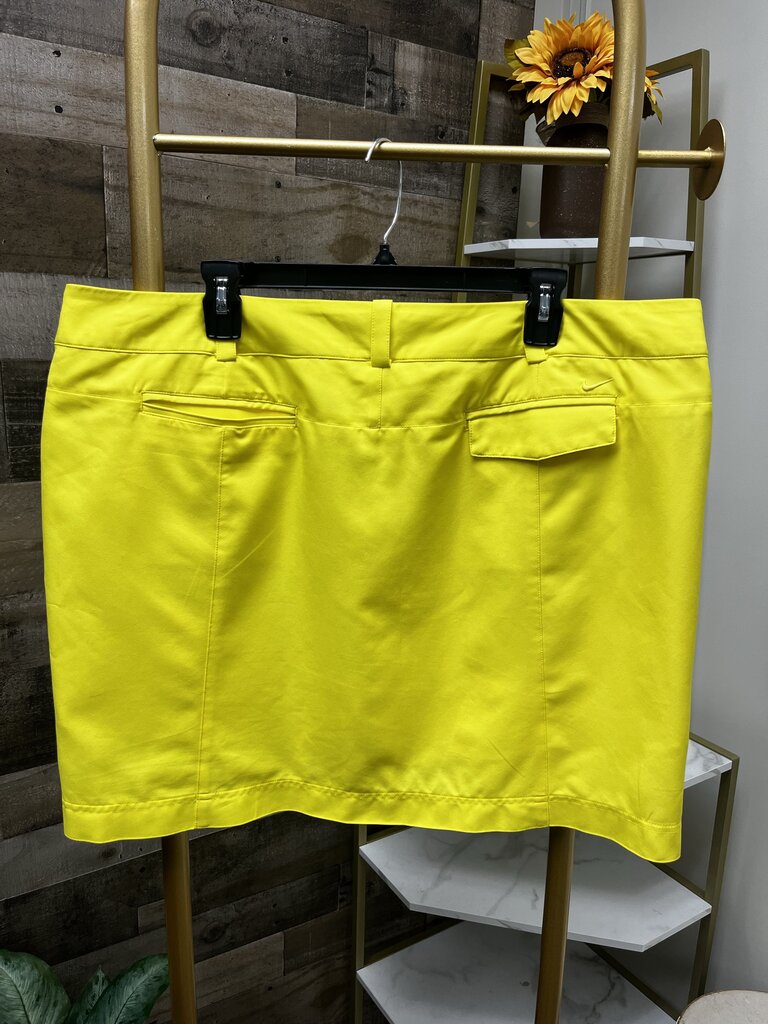 Nike Golf Tour Performance Dri-Fit Yellow Skort Size 18