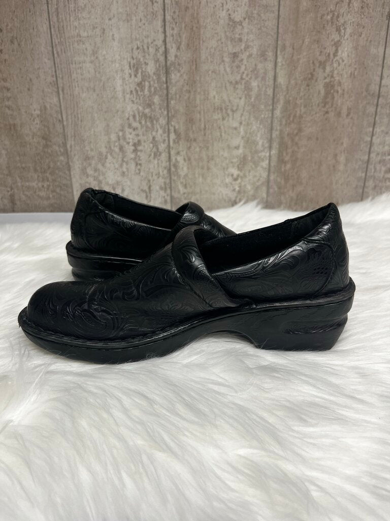 BOC Born Concepts Peggy Tooled Clog Black Embossed Slip On Comfort Shoes Size 8.5
