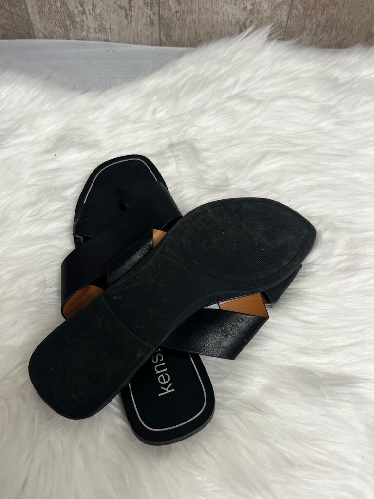 Kensie Nala Black Flat Sandals Size 8.5