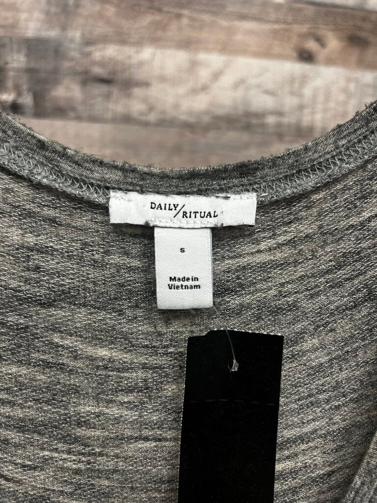 Daily Ritual Heather Gray Jogger Jumper Sm