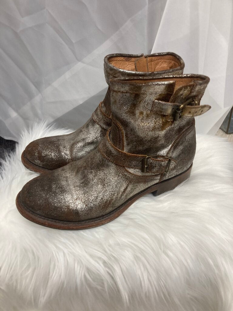 Matisse Silver Metallic Distressed JAX Biker Bootie