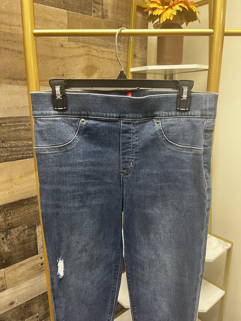 Spanx Dark Blue Pull on Cropped Denim