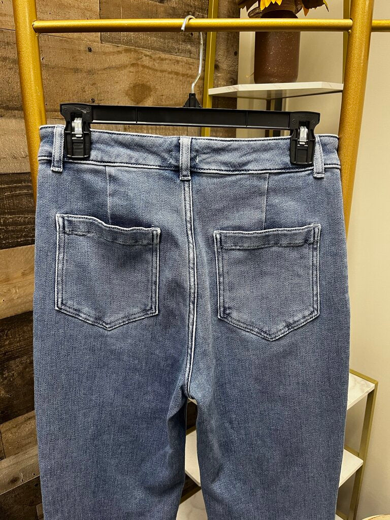 Faherty Light Wash Stretch Terry Patch Pocket Denim