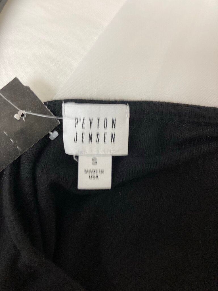 Peyton Jensen Black Side Key Hole Tee