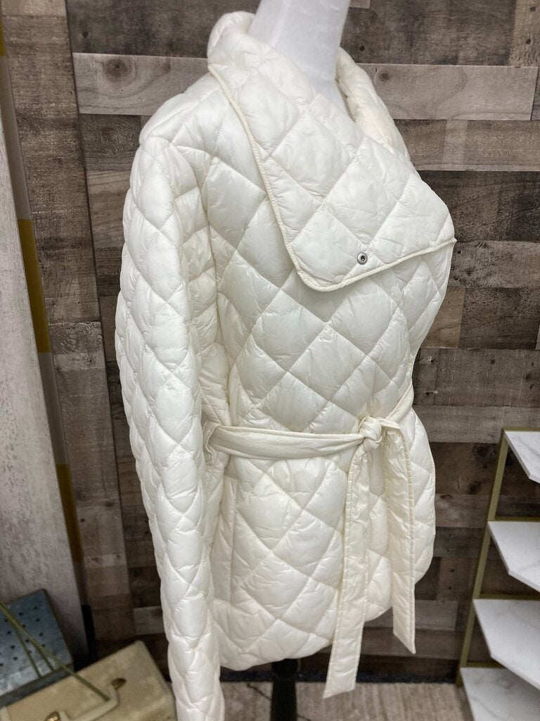 Athleta White Quilted Tie Waist Winter Jacket