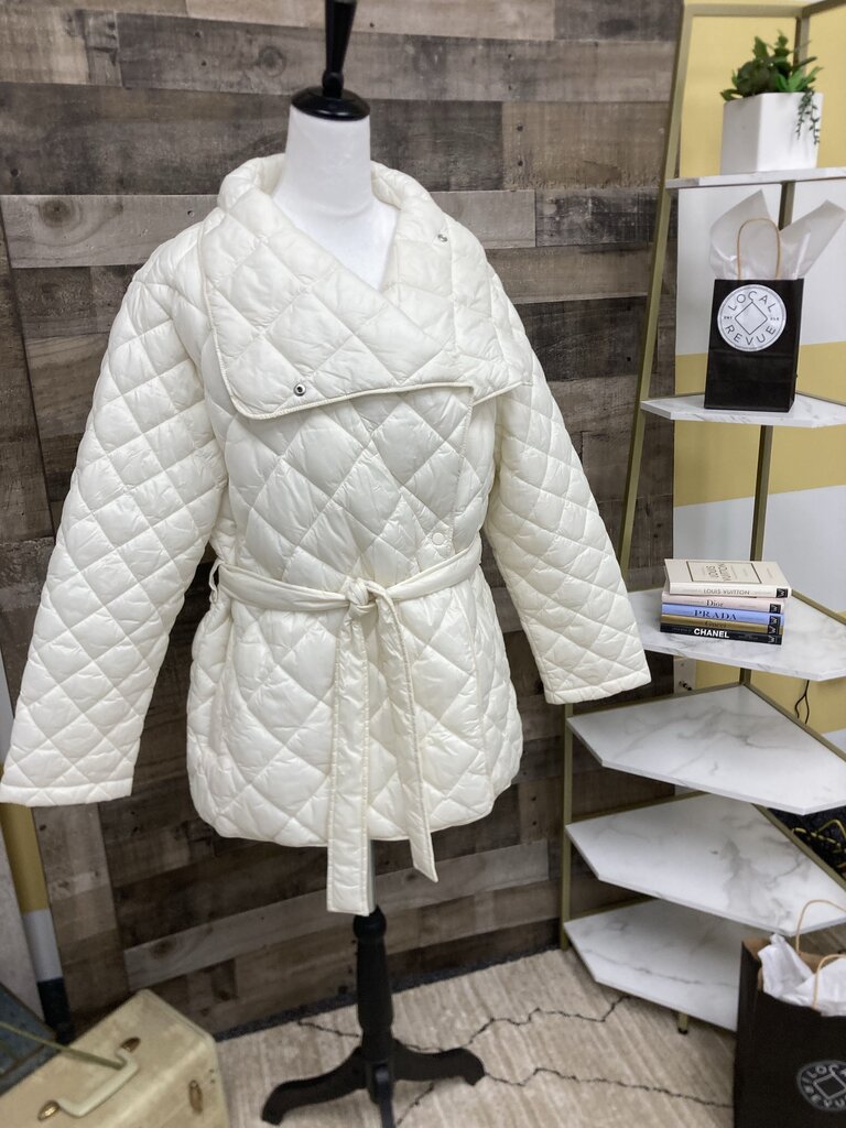 Athleta White Quilted Tie Waist Winter Jacket