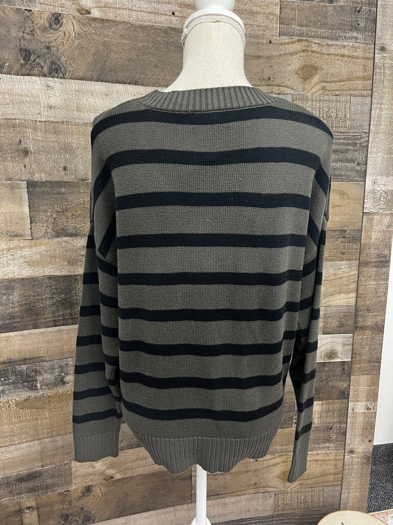 Evereve Green & Black Striped Oversized Sweater