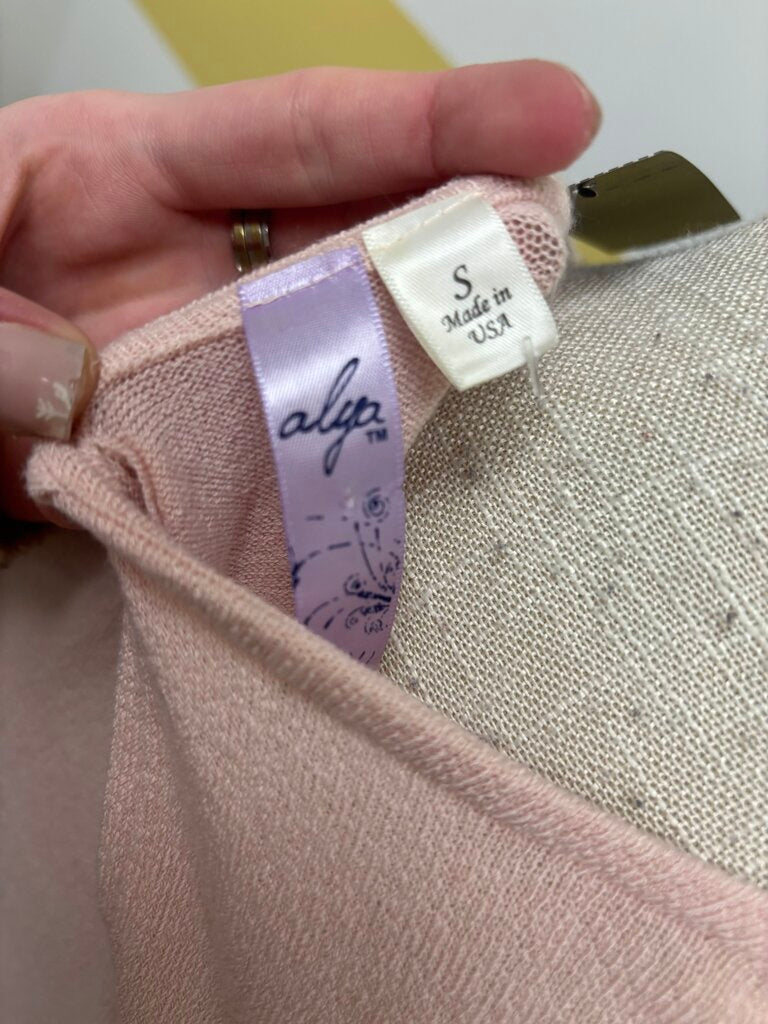 Alya Flowy Pink Ruffle Blouse