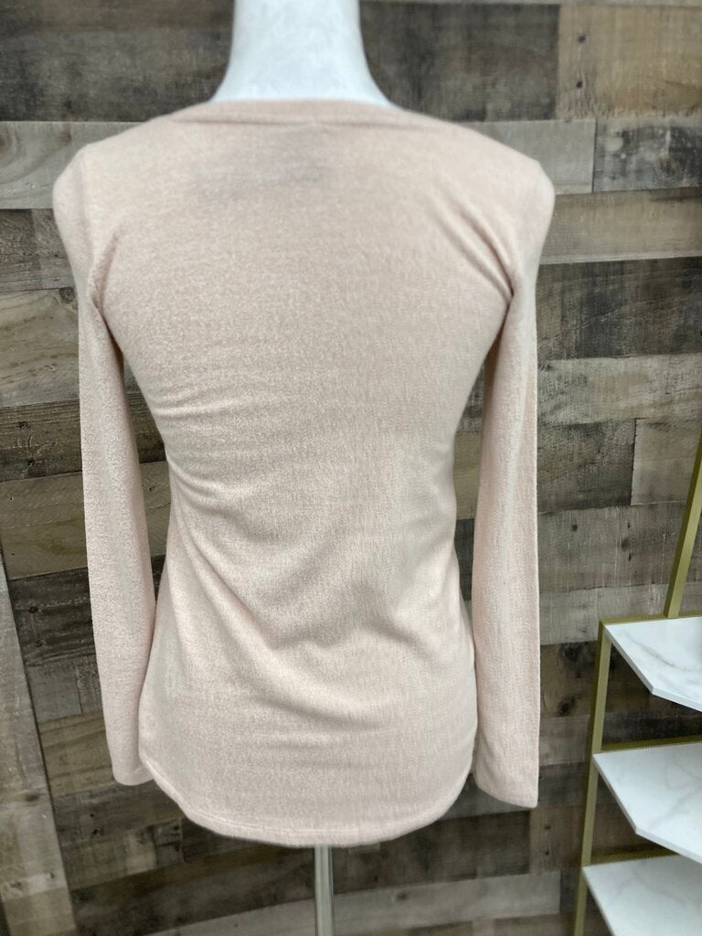 American Eagle Soft and Sexy Plush Long Sleeve Blush V-Neck