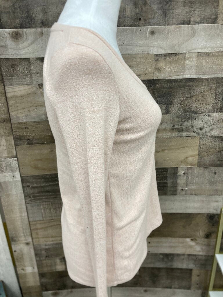 American Eagle Soft and Sexy Plush Long Sleeve Blush V-Neck