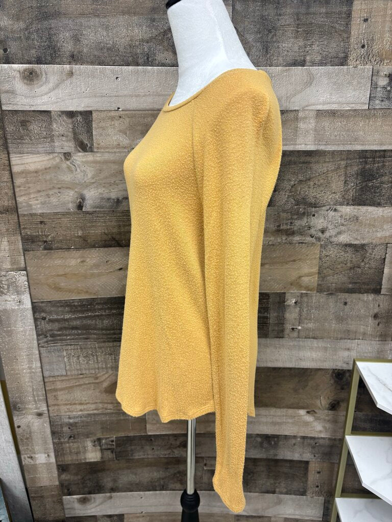 American Eagle Soft and Sexy Plush Long Sleeve Yellow