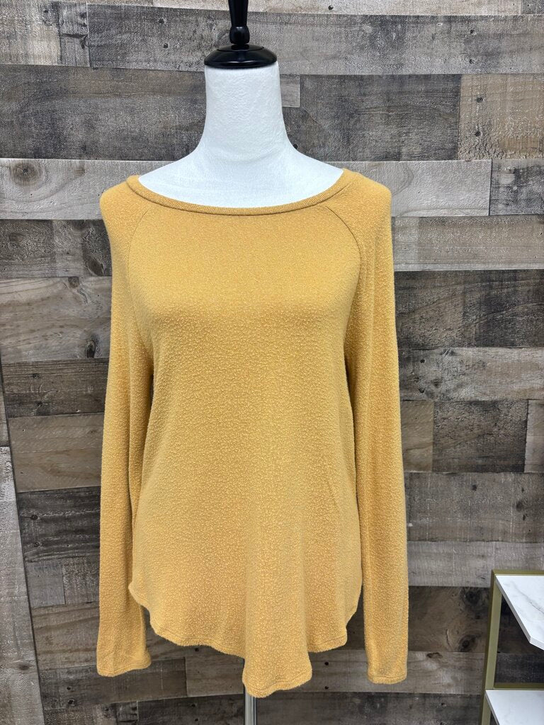 American Eagle Soft and Sexy Plush Long Sleeve Yellow