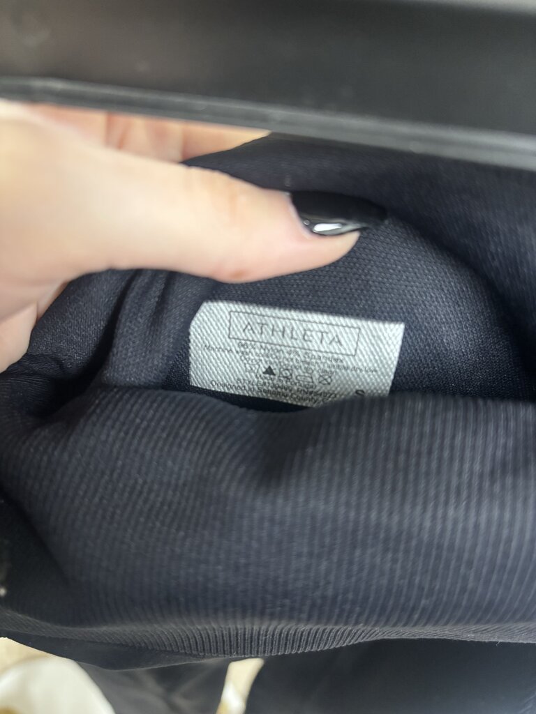 Athleta Black Capri Leggings
